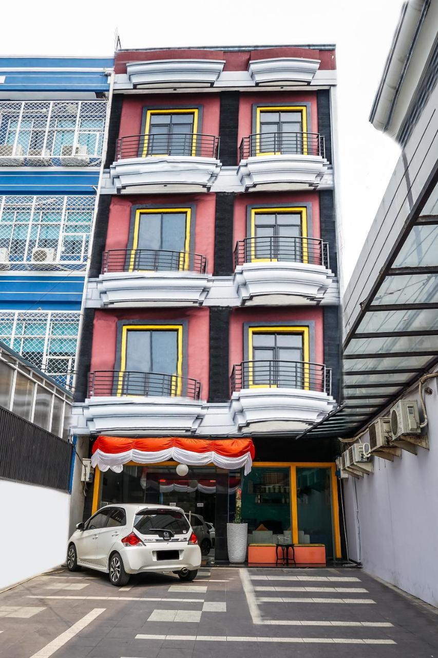 Oyo 119 Belvena Hotel Cakarta Dış mekan fotoğraf